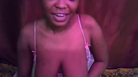 miss_rihanna2 online show from October 22, 2025, 5:02 pm