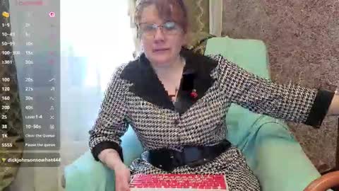 miss sandrax online show from April 7, 2026, 3:23 pm
