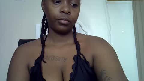 Snapshot of miss_sinphoria chatting on November 8, 2025, 8:03 am Miss online show from November 8, 2025, 8:03 am