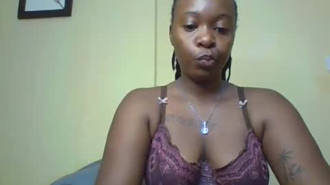 Snapshot of miss_sinphoria chatting on February 12, 2026, 4:57 pm Miss online show from February 12, 2026, 4:57 pm