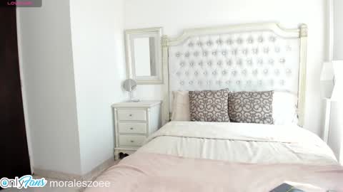 Snapshot of miss_smithx chatting on December 5, 2024, 4:01 pm Zoee online show from December 5, 2024, 4:01 pm