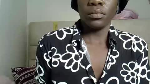 Snapshot of miss_squirty2 chatting on June 1, 2026, 6:37 am jasmine online show from June 1, 2026, 6:37 am