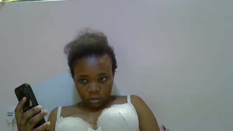 Snapshot of miss_velour chatting on June 3, 2026, 7:00 am miss_velour online show from June 3, 2026, 7:00 am
