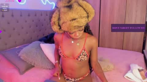 Tay Tay Independent Model   online show from August 6, 2026, 8:38 am