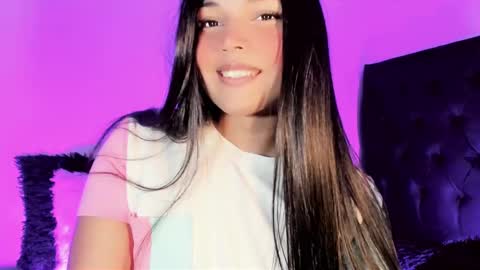 miss_zz online show from October 28, 2025, 1:31 am