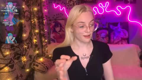 Snapshot of missa__amane chatting on December 10, 2024, 10:05 pm Misa online show from December 10, 2024, 10:05 pm