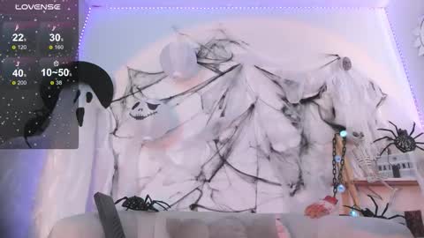 Aisha    birtthday show 15 noviembre online show from October 22, 2025, 4:51 pm