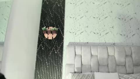 violeta online show from March 8, 2026, 2:04 am