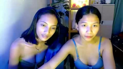 Snapshot of missalona69x chatting on February 20, 2026, 6:19 am Alona online show from February 20, 2026, 6:19 am