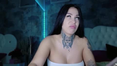 missangellxx online show from October 7, 2025, 10:23 am