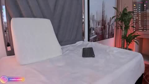 Laura online show from January 26, 2025, 3:58 pm