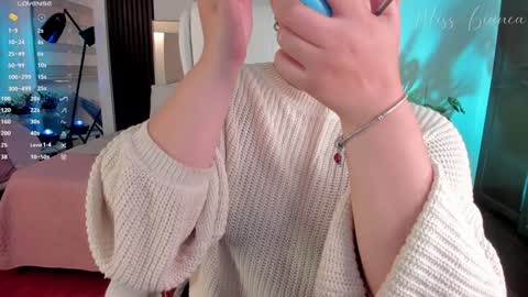 Bianca Torres online show from December 3, 2024, 11:13 pm