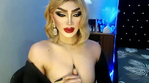 PRIESTESS CHANNEL online show from January 13, 2025, 1:28 pm