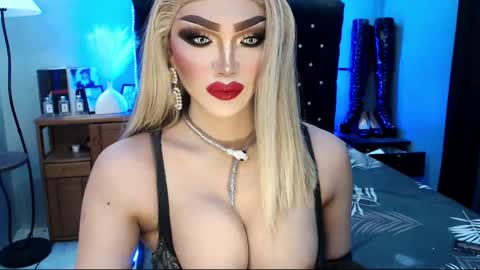 PRIESTESS CHANNEL online show from January 19, 2025, 9:34 pm