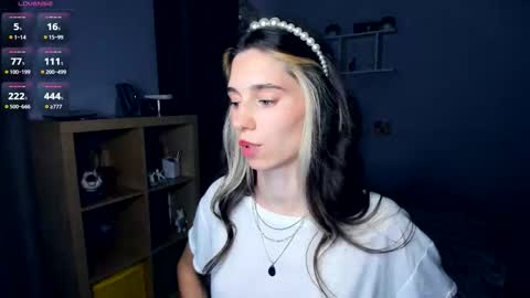 Shelley online show from September 18, 2025, 7:21 am