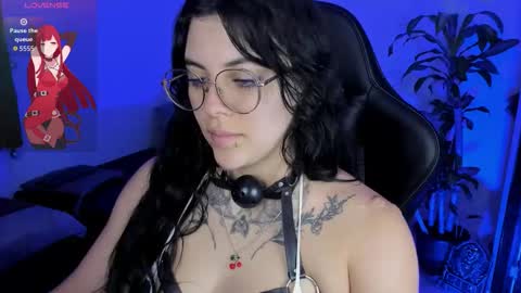 Snapshot of misscharlottte_18 chatting on October 27, 2025, 4:05 am Missy Charlottte. Hey remember to give me a thumbs up ty online show from October 27, 2025, 4:05 am