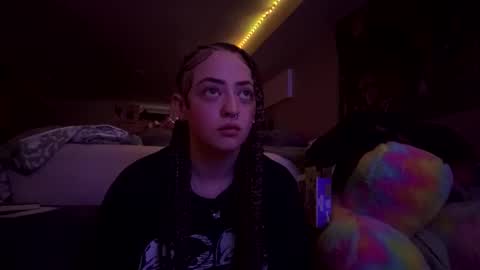 Miss. CogacWoods online show from November 23, 2025, 7:52 am