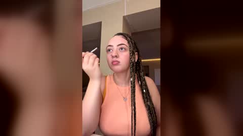 Miss. CogacWoods online show from December 5, 2025, 1:14 am