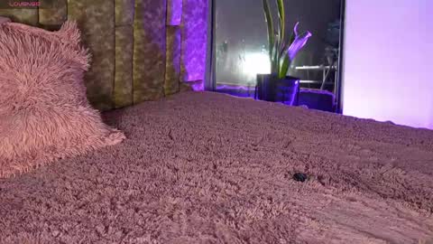 DIONNE online show from April 10, 2026, 10:31 am