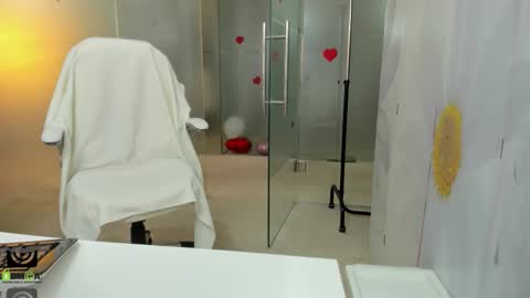 Miss Domina online show from February 17, 2026, 3:58 am