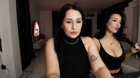 Snapshot of missdyaa chatting on November 22, 2025, 11:04 pm Miss online show from November 22, 2025, 11:04 pm