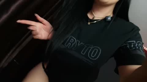 Snapshot of missdyaa chatting on February 28, 2026, 11:28 pm Miss online show from February 28, 2026, 11:28 pm