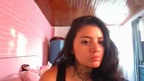 melodie  online show from September 11, 2025, 10:21 pm