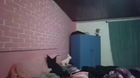 melodie  online show from September 15, 2025, 12:10 am