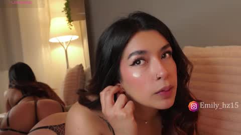 Yuliana online show from March 18, 2026, 9:34 am