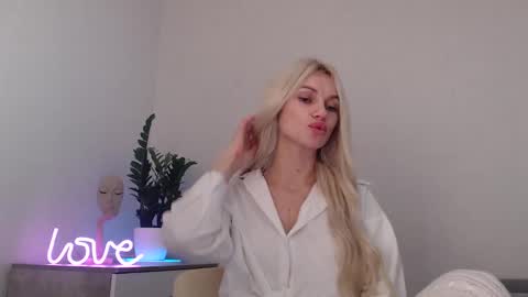 EMMA online show from January 6, 2025, 12:48 am