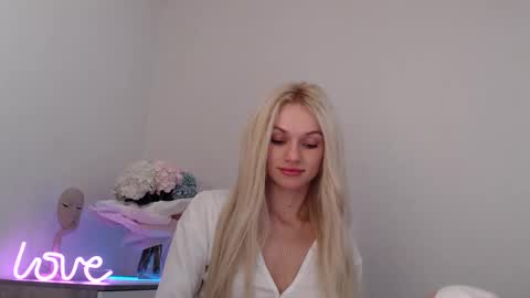 EMMA online show from January 12, 2025, 9:19 pm