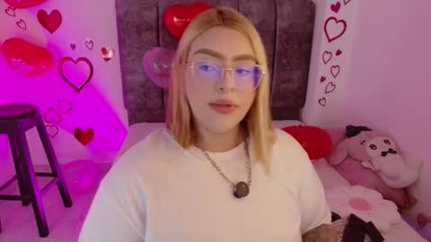 missevans_ online show from February 8, 2026, 10:24 pm