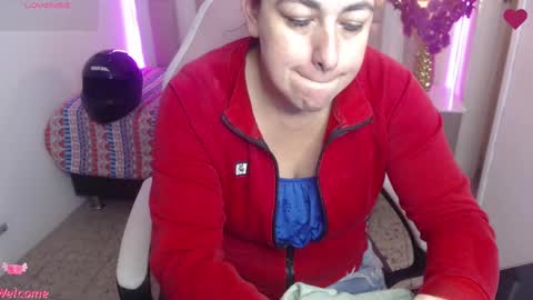 Snapshot of missgomezz_ chatting on December 13, 2024, 10:51 am Maria Gomezz online show from December 13, 2024, 10:51 am
