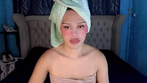 im your queen steffie online show from March 26, 2026, 8:09 am