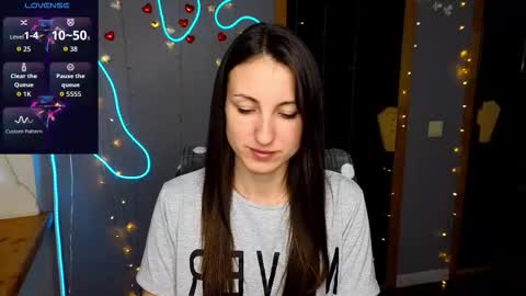 Sofia online show from September 26, 2025, 11:58 am