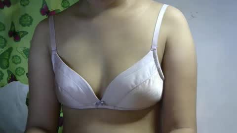 Jona online show from September 20, 2025, 11:39 pm