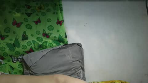 Jona online show from October 30, 2025, 3:57 pm