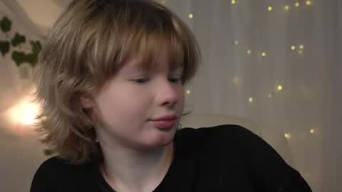  BONYA  online show from October 30, 2025, 12:28 pm