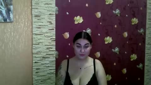 Lisa online show from January 8, 2025, 1:11 am