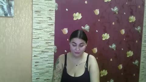 Lisa online show from January 12, 2025, 1:32 am