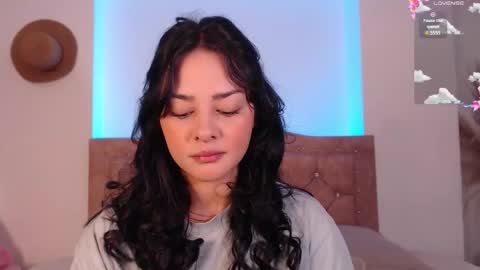 missmariana_ online show from November 12, 2025, 12:55 am