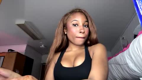 Snapshot of missmarimac chatting on February 26, 2026, 9:58 pm missmarimac online show from February 26, 2026, 9:58 pm