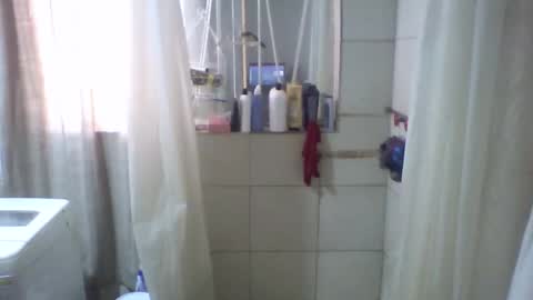 4bdn couple online show from December 7, 2024, 8:22 am