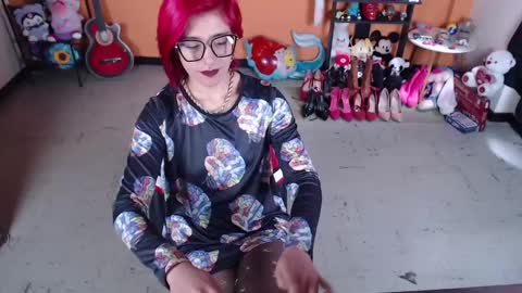 Miss Mia online show from February 1, 2025, 1:51 pm