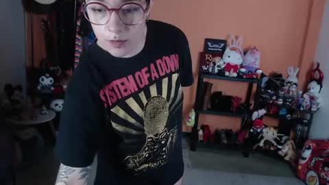 Miss Mia online show from June 22, 2026, 1:08 pm