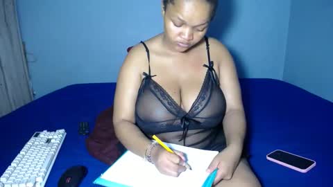 Snapshot of missmimmi69 chatting on October 3, 2025, 6:38 pm mimmi online show from October 3, 2025, 6:38 pm