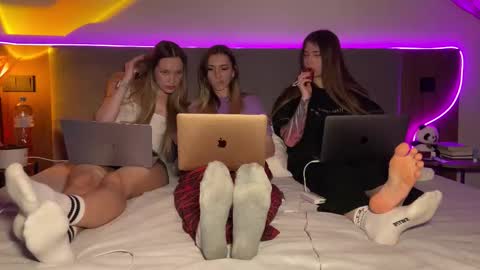 Snapshot of missmiroslava chatting on February 7, 2026, 3:16 pm missmiroslava online show from February 7, 2026, 3:16 pm