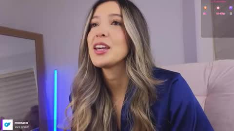 Emma Rivera online show from November 30, 2025, 1:42 am