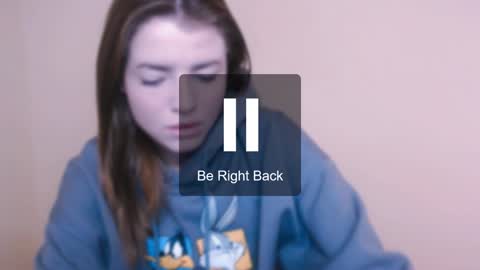 Snapshot of missoliviaa_ chatting on January 15, 2025, 8:41 am Olivia online show from January 15, 2025, 8:41 am