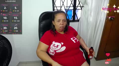 Snapshot of misspenelopenipples chatting on February 17, 2025, 12:05 pm Penelope online show from February 17, 2025, 12:05 pm